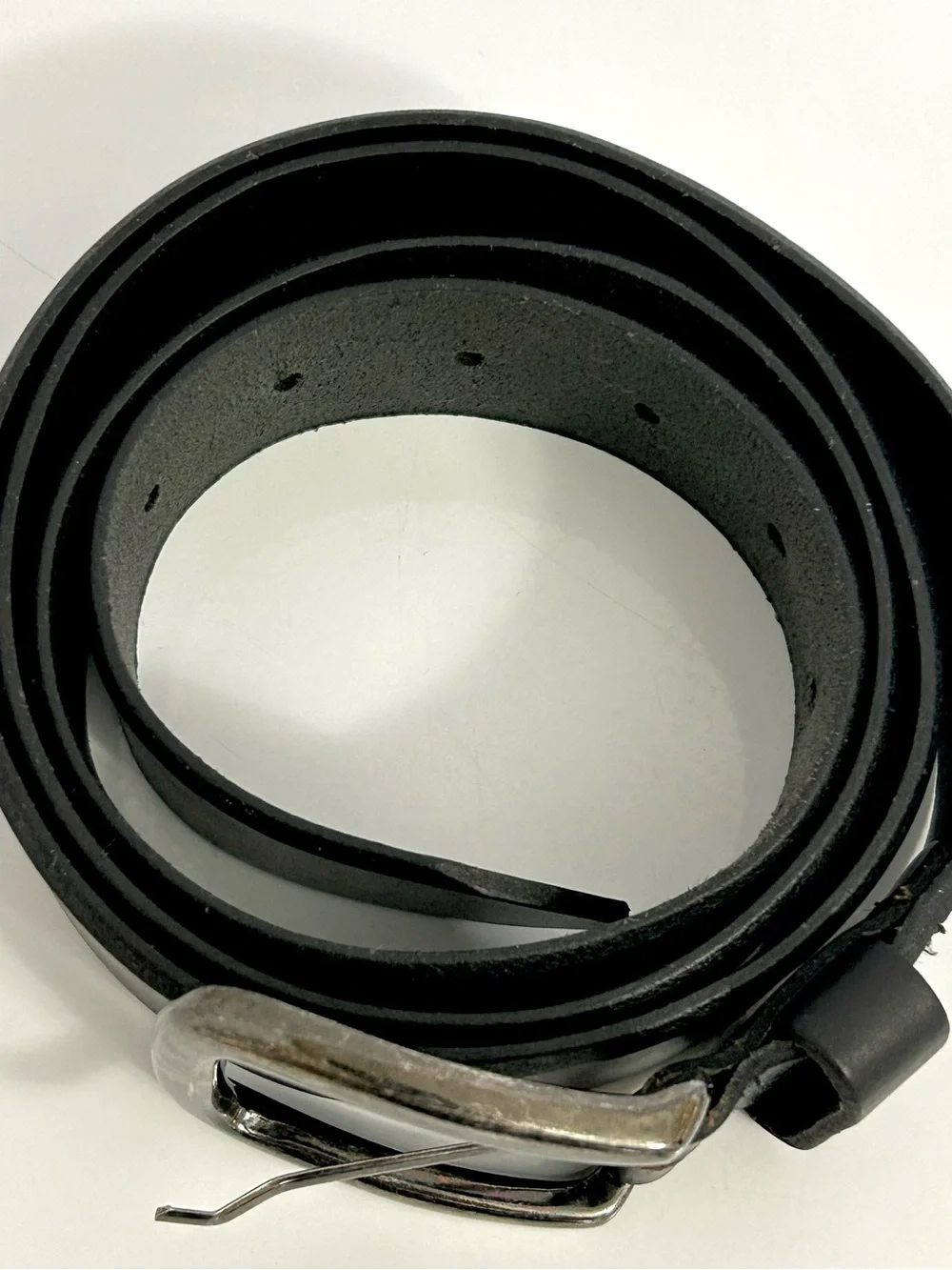 LL Bean Classic Black Leather Men's Belt with Silver Buckle Made in UK
